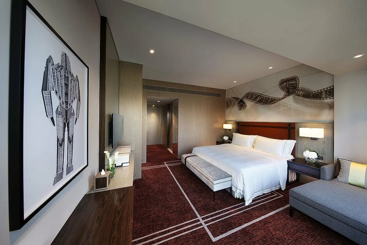 Studio City Hotel Makao 5*,