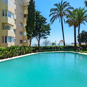 https://puerto-paraiso-iii.es-andalucia.com