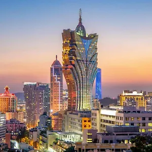 Grand Lisboa ***** Macau